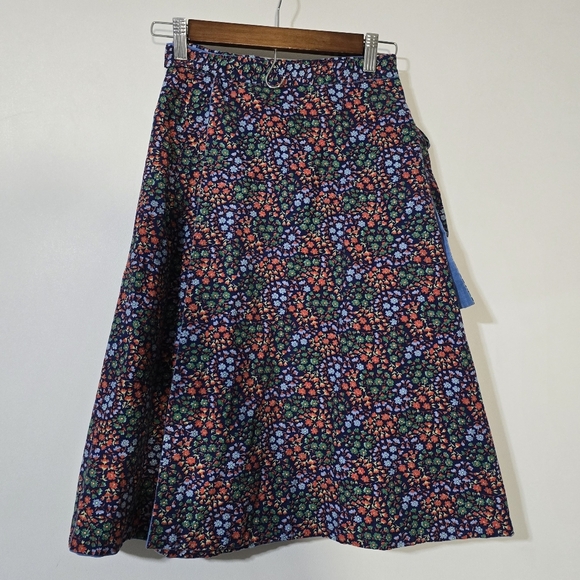 Vintage Floral Blue Wrap reversible Skirt - Picture 6 of 9